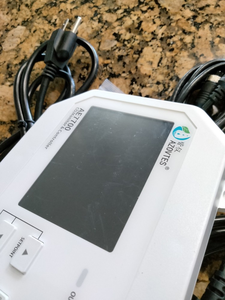 Carbon Dioxide Controller Co2 Meter Monitor Day & Night NO SENSOR!!!