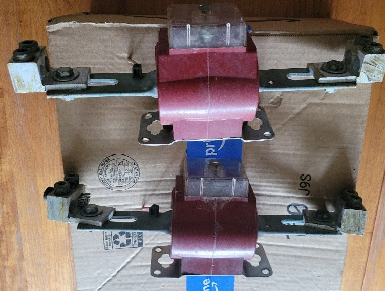 Astra Current Transformer Type TAB 200:5A