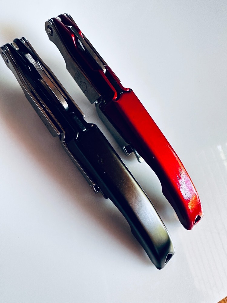 (2) HOUDINI Red Black 2 Step Wine Openers Corkscrews Waiters