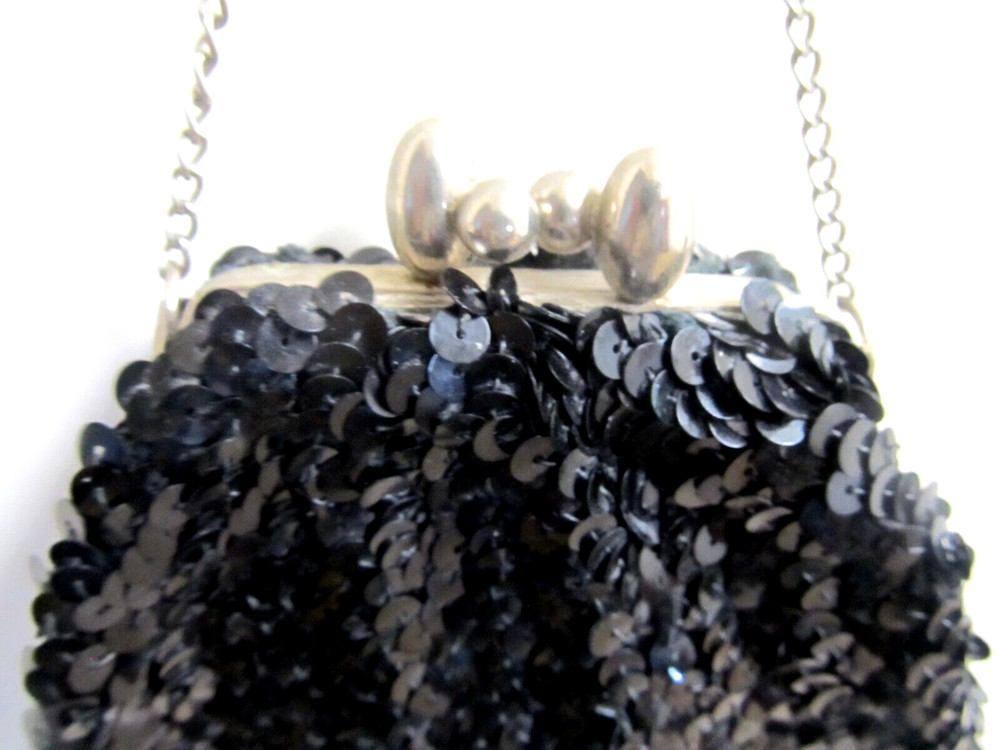 VINTAGE ANTIQUE SMALL BLACK SEQUIN HANDBAG