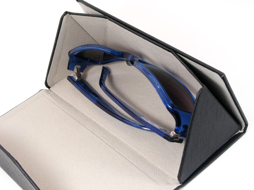 Lot 100 Triangular Foldable Magnetic PU Leather Black Case Eyeglasses Sunglasses
