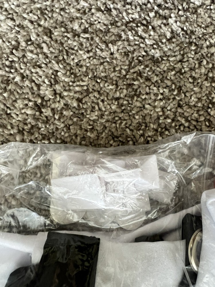 Simple Projection Screen 100” New In Package