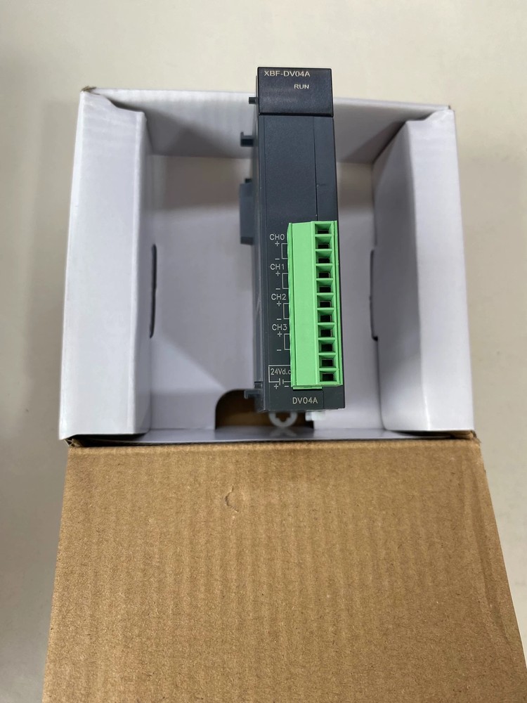 1pc LS XXF-AD2A New Programmable Logic Controller