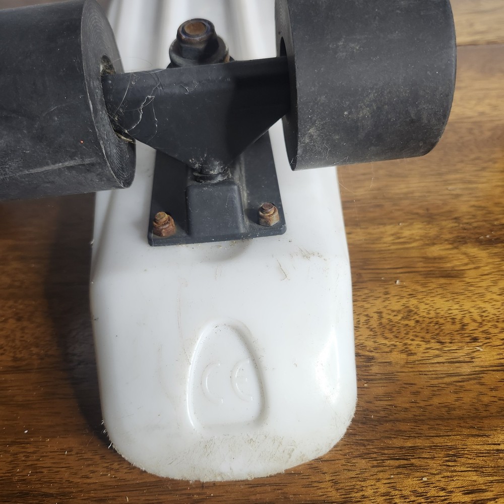 OLD SKATEBOARD Unbranded Good Preowned Condition