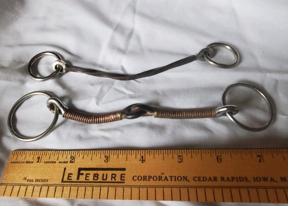 2 Horse Bits Long Copper Mouth Pieces Rings Snaffle Training Bits