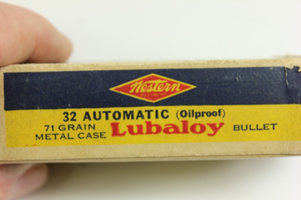 Vintage Western 32 Automatic Cardboard Empty Shell Box as shown