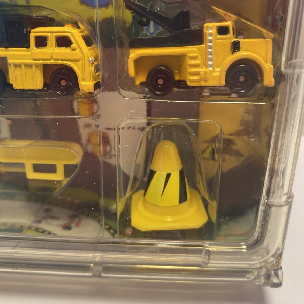 Motor Max Micro Vehicles in Case Playset #78088