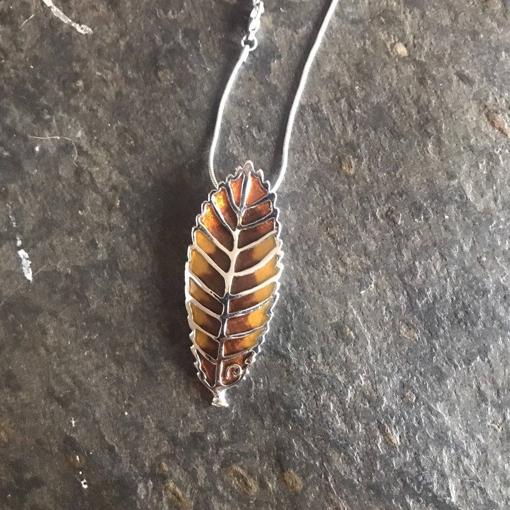 Enamel Leaf Necklace Silvertone 2” Pendant With 16” Chain