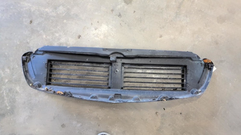 Air Shutter Fits 21-23 ENVISION 711243
