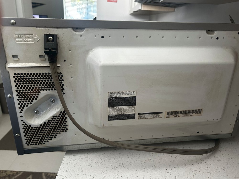 SHARP Microwave Oven - Countertop 1200w