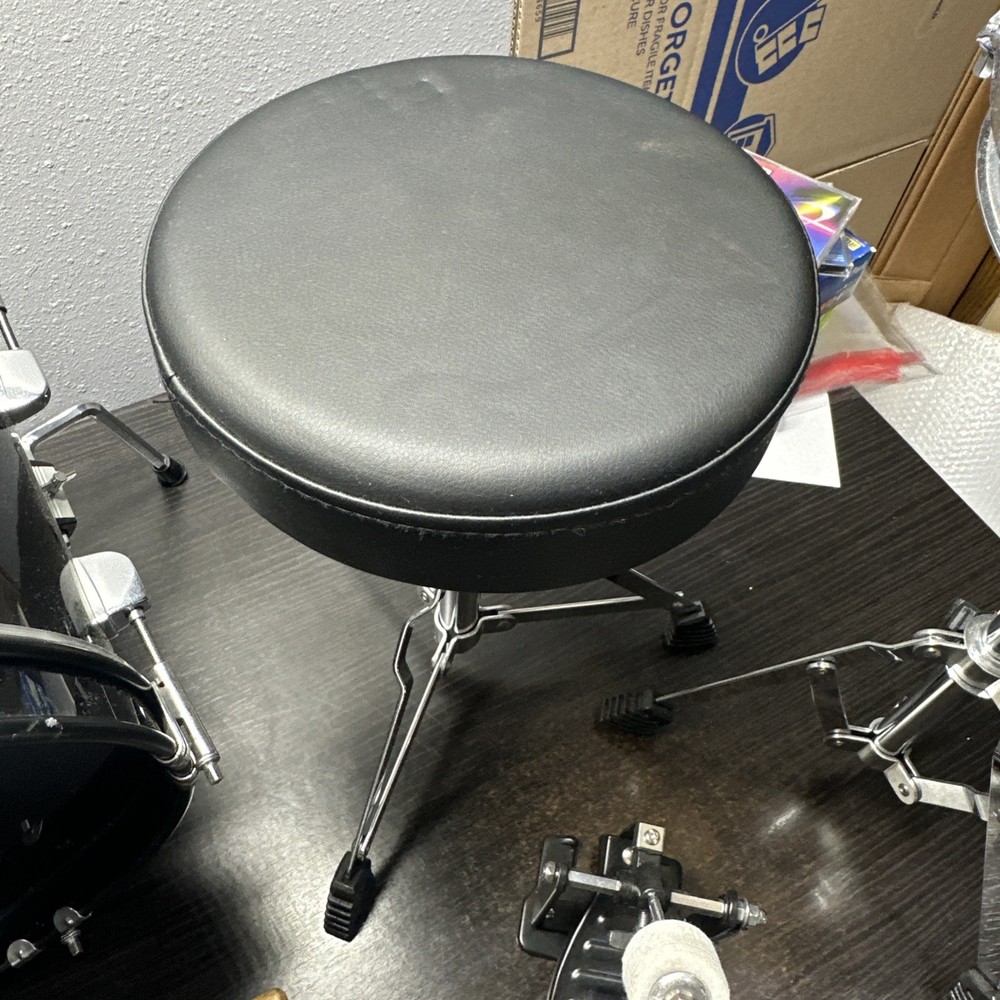 Rogue Lil' Kicker 3-Piece Junior Drum Set Black Pre- Owned