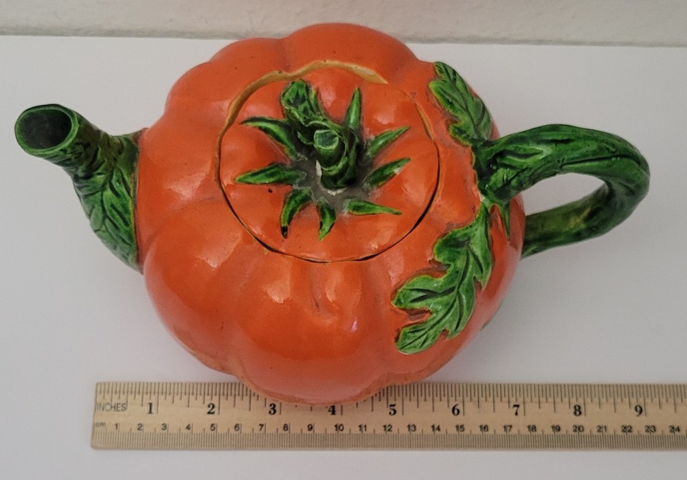 Vintage Japan Tomato Teapot