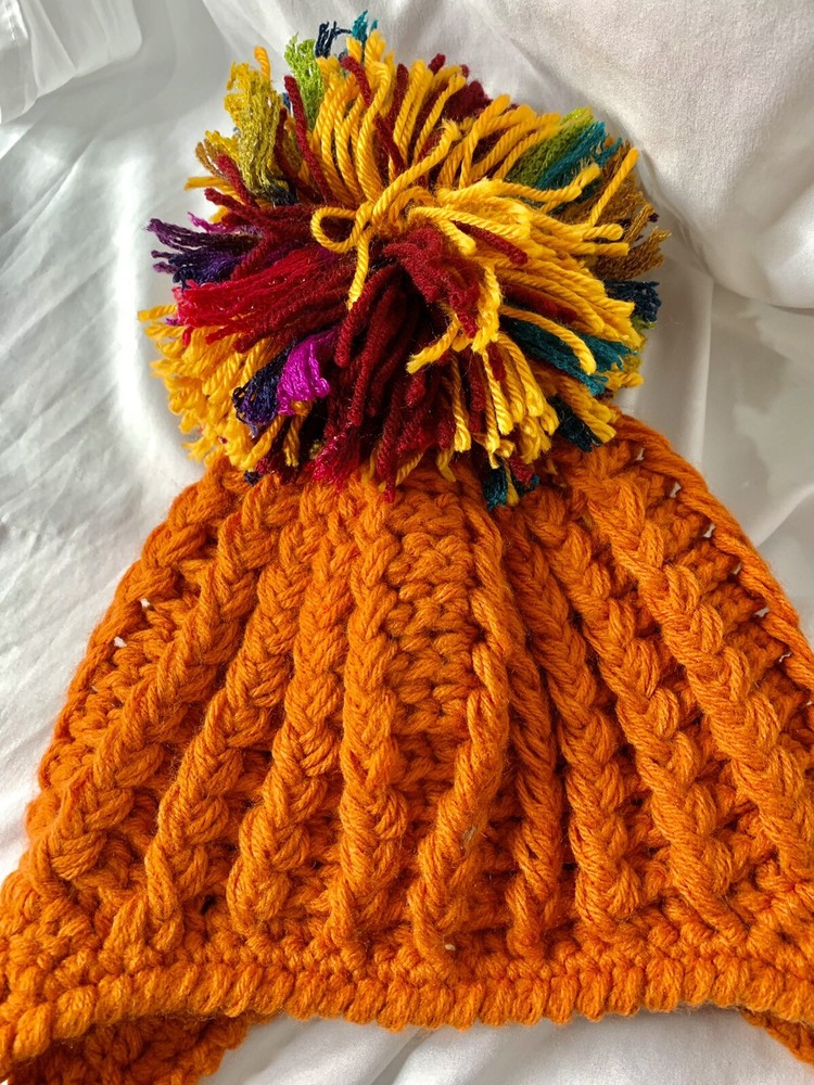 Hand Knit Mixed Yarns Pom Pom Beanie Hat