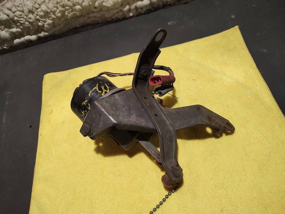 Lincoln 1975 Cruise Control Pull Original #8642