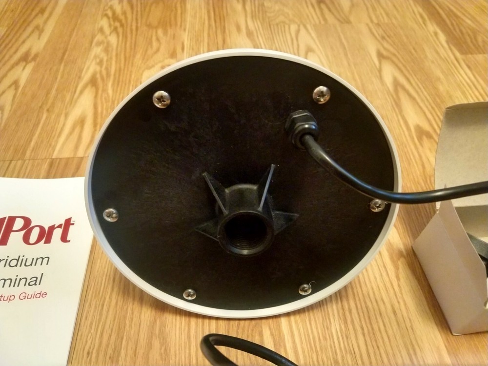 RedPort Aurora Iridium Wifi Satellite Terminal