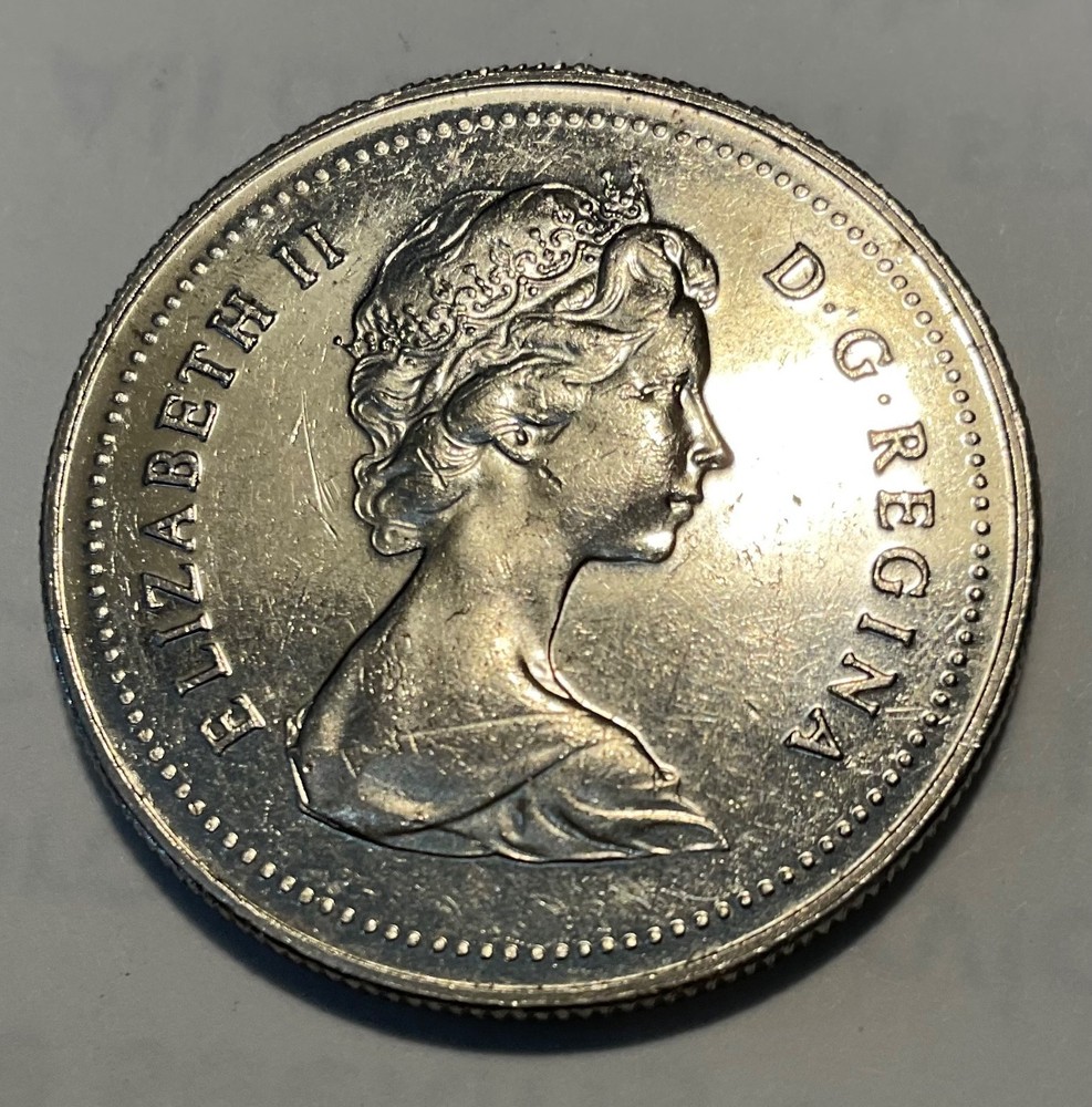 1979 CANADA dollar coin appears uncirculated