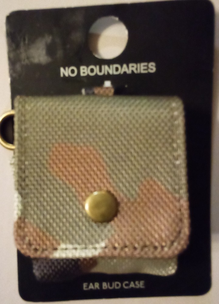 Ear Bud Case Camo No Boundaries New