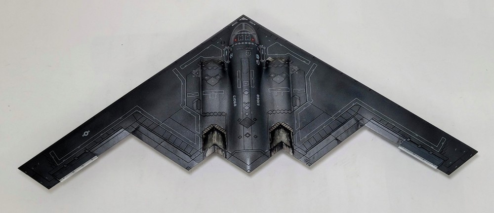 Academy Hobby 12645 USAF B-2A Stealth Bomber 1/144