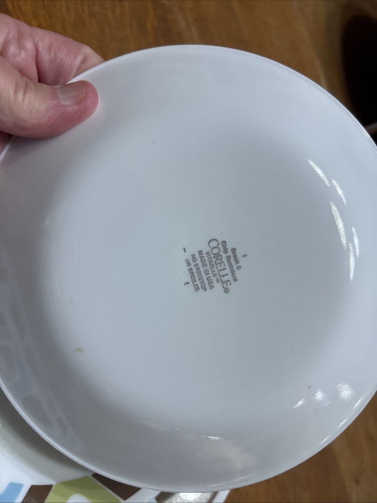 Corning Corelle Geometric Squared 2 Dinner Plates & 4 Bread Plates No Chips