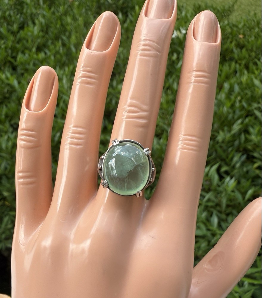 Beautiful Native American Custom Labradorite sterling Ring Signed
