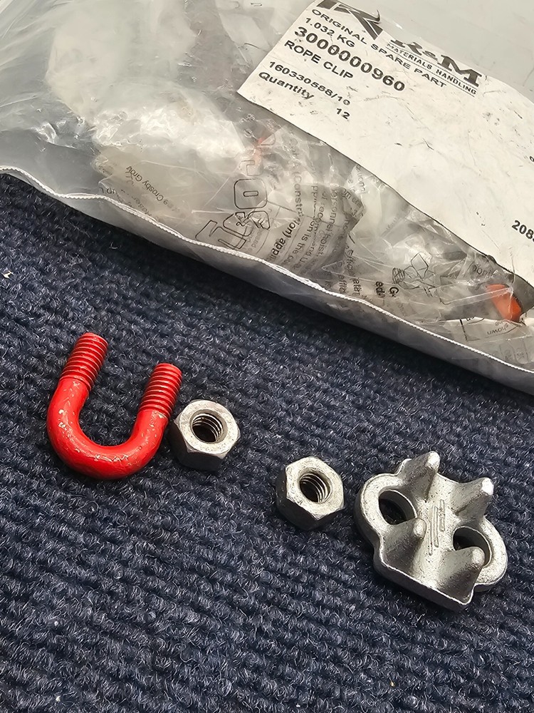 (12 PIECES) R & M 3000000960: 1/4" Rope Clips