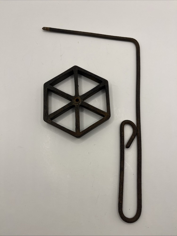 Vtg. Rosette Iron Mold w/Handle