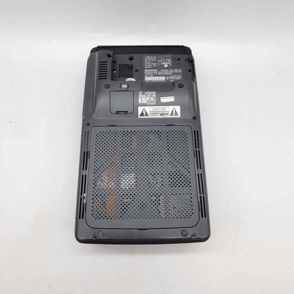 Broken Sony GV-9 Video Walkman , Video TV Recorder Read