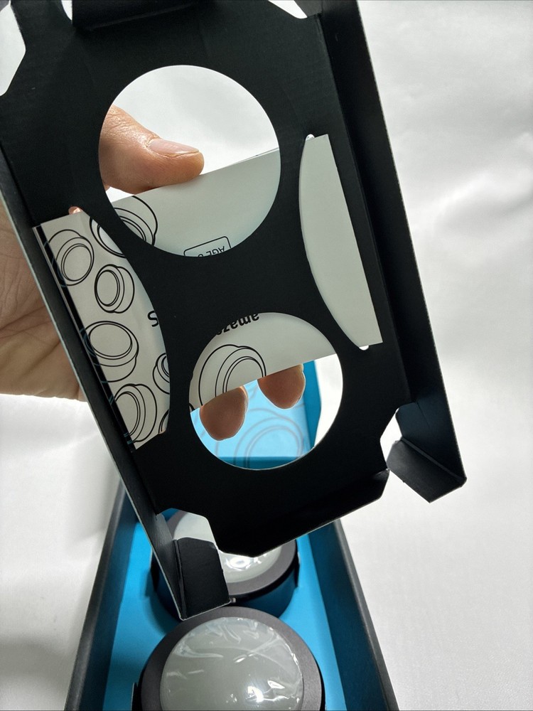 Amazon Echo Buttons Alexa Gadget (2 Buttons)