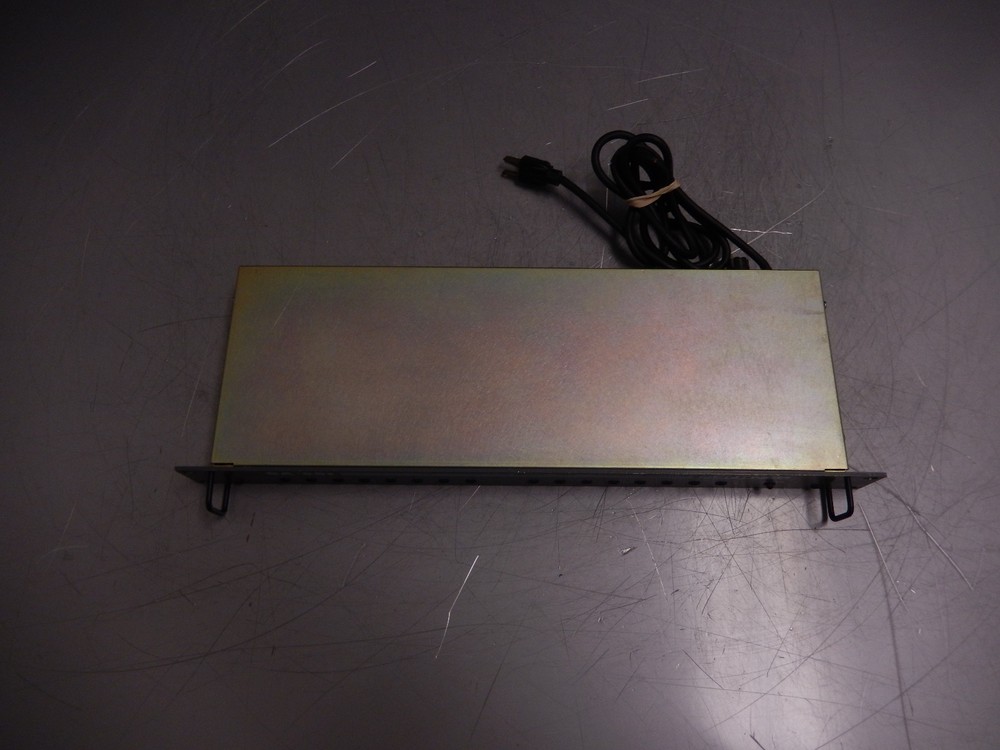 Gentner Electronics DA-801 Distribution Amplifier