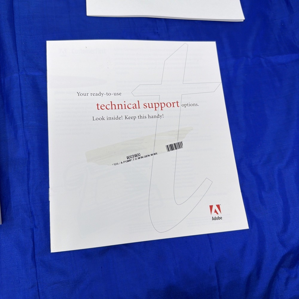 Adobe PageMaker 7.0 for Windows/Macintosh 2 Disc Set with Key Code