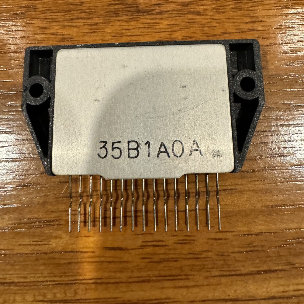 STK435 STEREO POWER AMPIFIER IC - PULLED OUT OF A WORKING UNIT