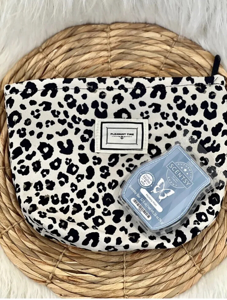 Romance Blind Book Date Box