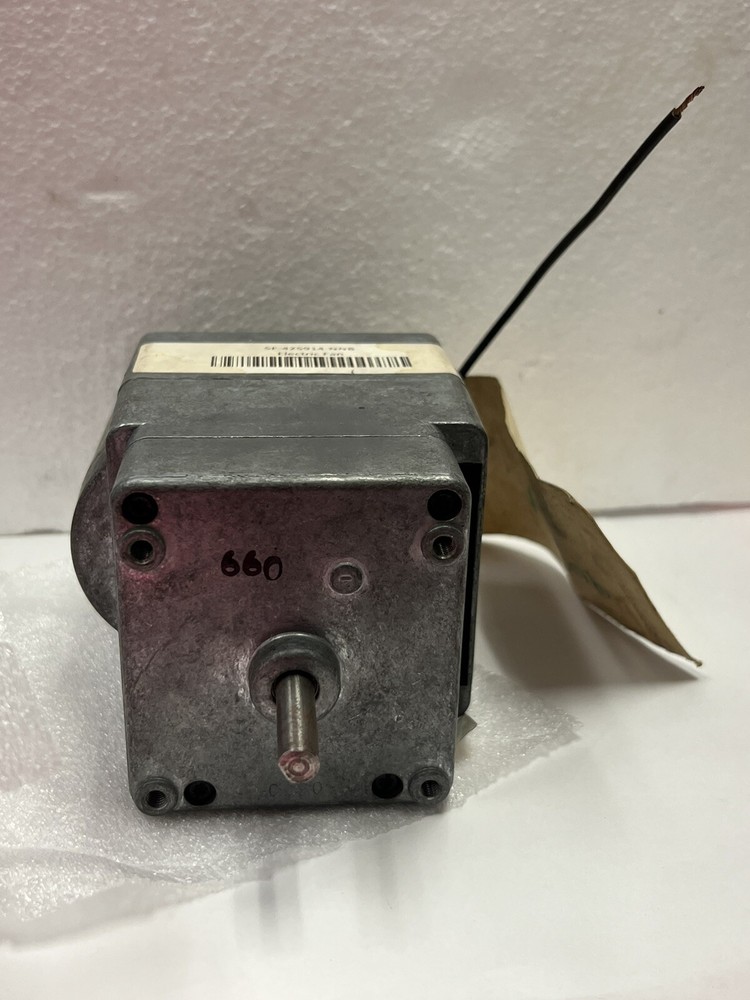 NEW SF-425914 ELECTRIC FAN