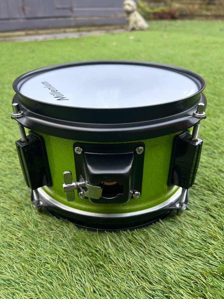 MILLENIUM 08'' x 05'' Rack Tom in Green sparkle Black hardware