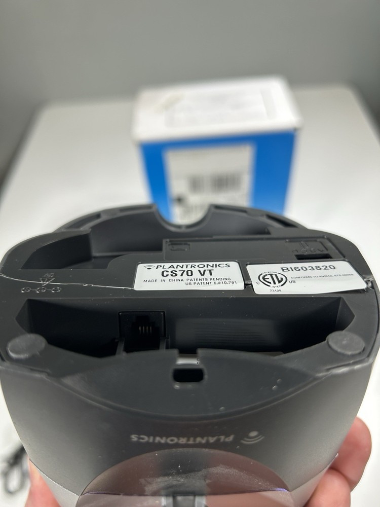 Plantronics CS70 Wireless Office Headset System NWB - Small Crack On Bottom