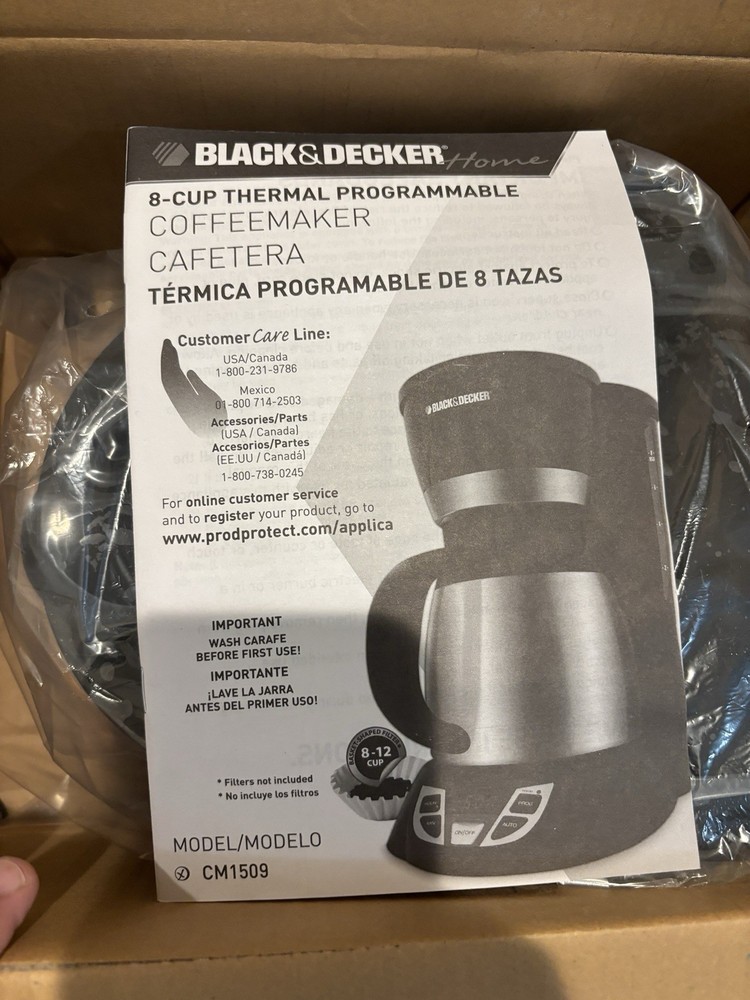 Black & Decker 8 cup Thermal Programmable Coffee Maker CM1509 - New in box