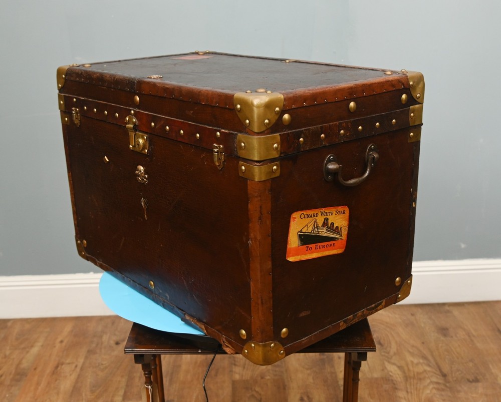 Vintage Leather Travel Trunk Steamer Case Table