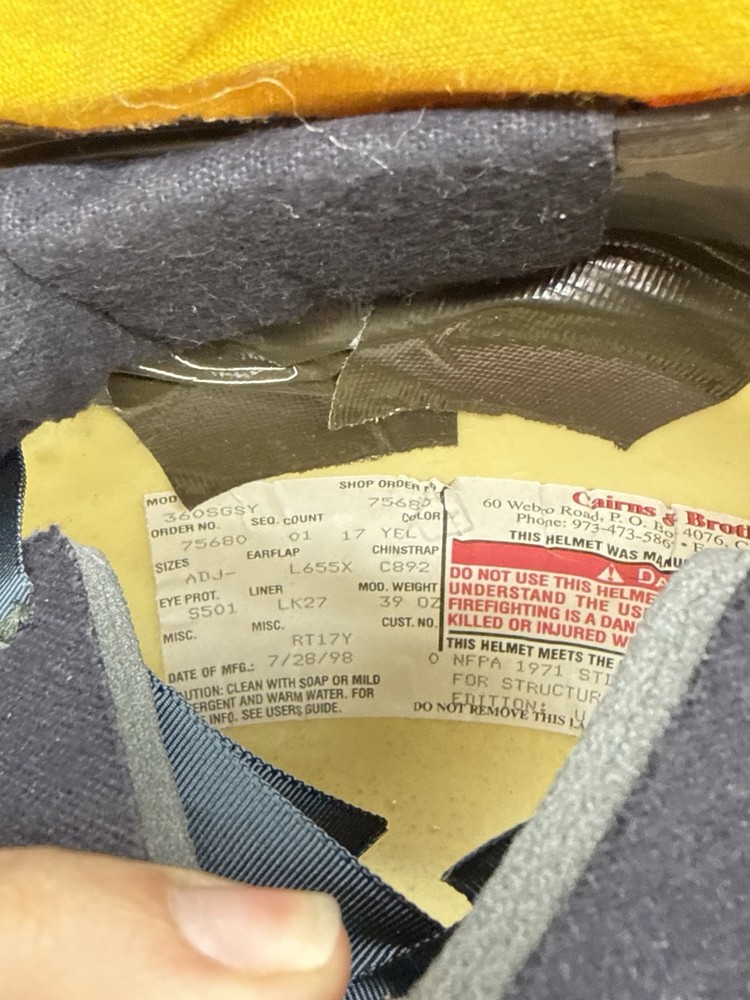 Cairns Structural 360S Fire Helmet Vintage 1998