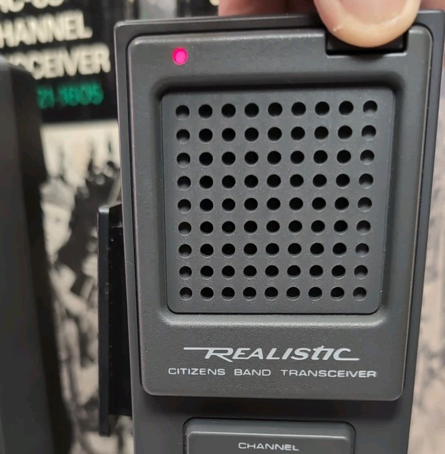 2 Realistic TRC-83 3 Channel Transceiver No. 21-1605 Original Boxes both tested