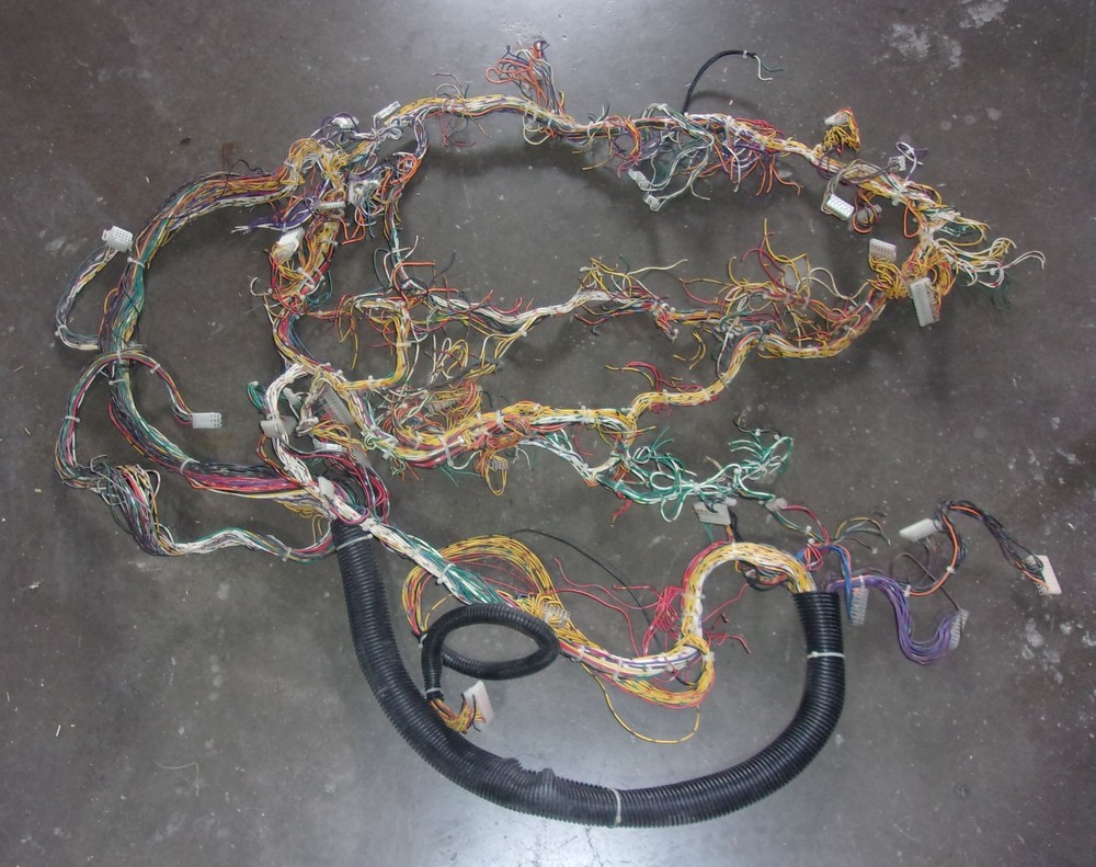 SEGA SPACE JAM PINBALL MACHINE WIRING HARNESS - Used