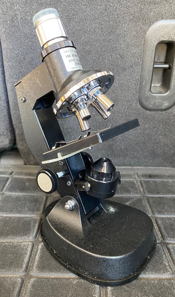 Vintage IDAILTD Microscope In Box With Microslide Viewer & Projection Device