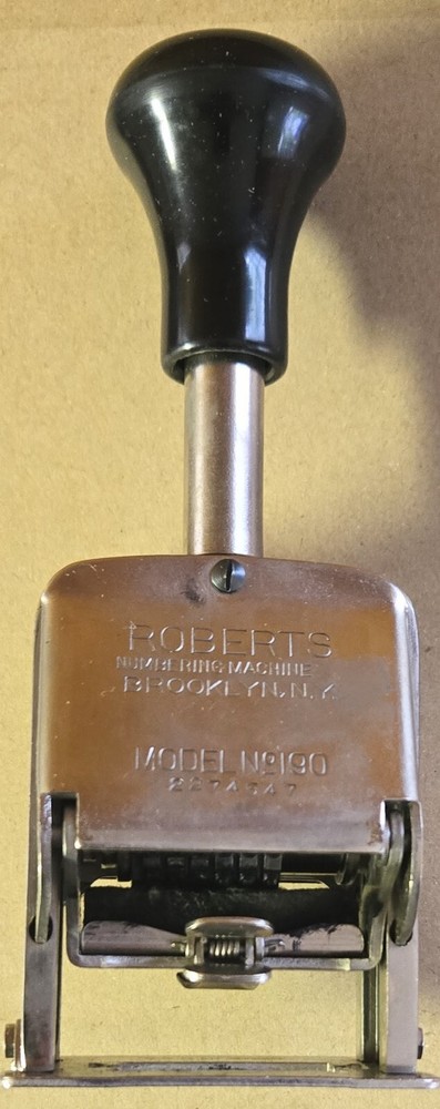Roberts Numbering Machine Model 190 vintage