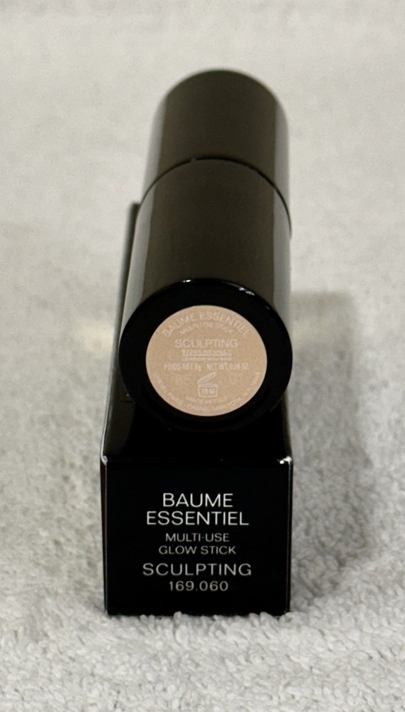 CHANEL BAUME ESSENTIEL Multi-Use Glow Stick SCULPTING