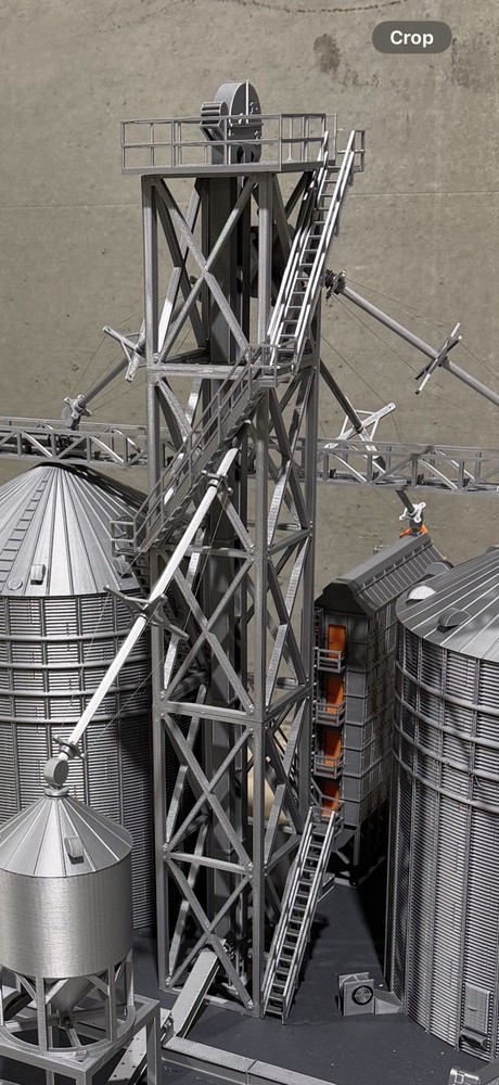 1/64 Grain Elevator Leg