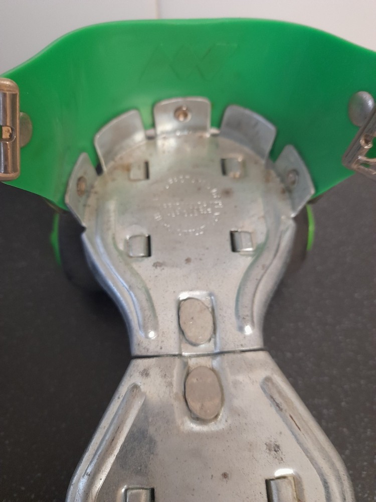 Vintage Apollo Roller Skates With Box