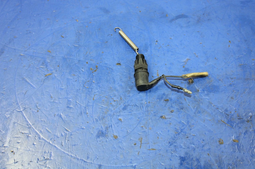 1982 YAMAHA XT200 XT 200 REAR BACK BRAKE LIGHT SENSOR