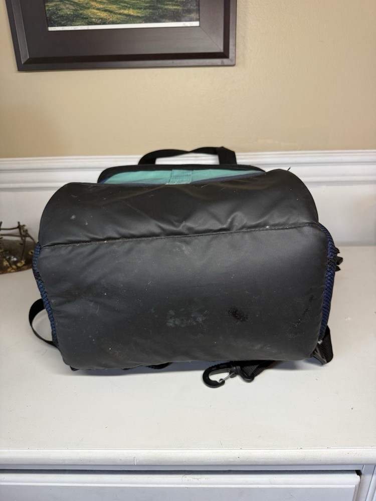 Igloo Backpack Cooler Blue Black Teal with Shoulder Strap Compartments