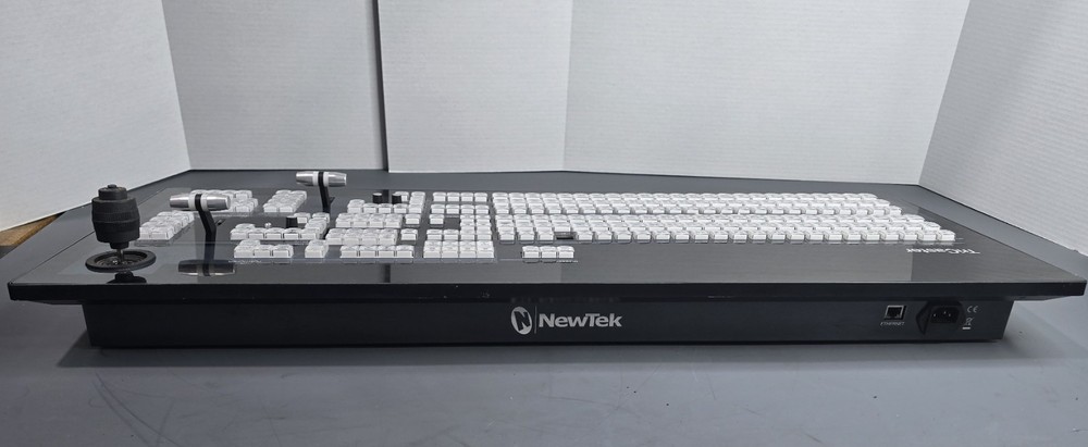 NewTek TriCaster TC1 Large Control Panel Surface 2 Missing Keys Power Tested
