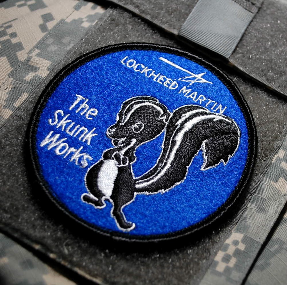 LOCKHEED-MARTIN SKUNK WORKS ADP LOCKHEED vêlkrö PATCH: F-117A Stealth Nighthawk