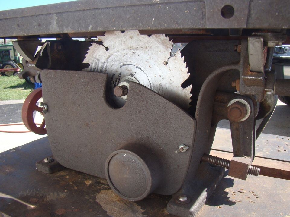 Unbranded Vintage Belt Driven Tilt Table Saw